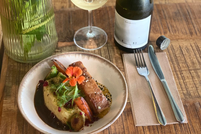 Cafe and Bar for Sale Avondale 