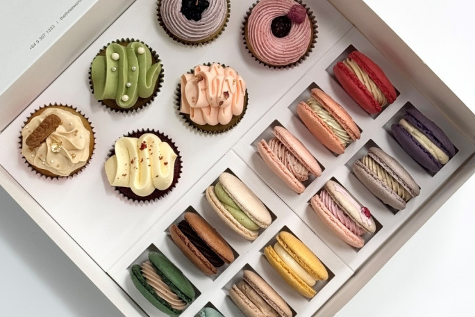 Online & Offline Cake & Flowershop for Sale Grey Lynn Auckland 