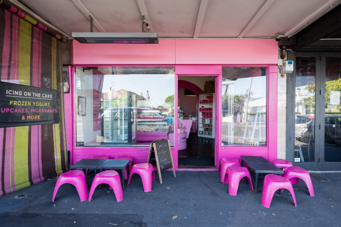 Cafe & Eatery Business Opportunity for Sale Herne Bay Auckland 