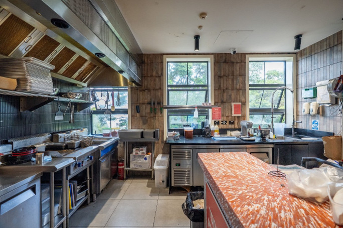 Hospitality Business Opportunity for Sale Titirangi Auckland 