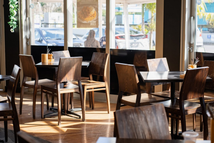 Hospitality Opportunity for Sale Halfmoon Bay Auckland 