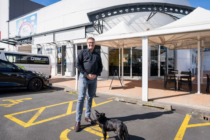 Hospitality Opportunity for Sale Halfmoon Bay Auckland 