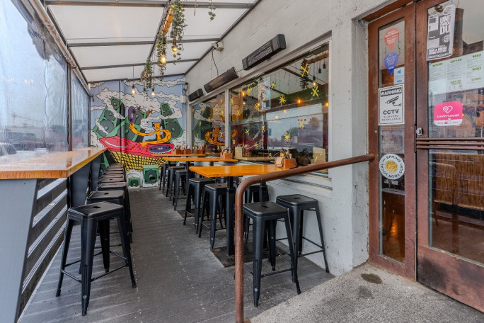 Licensed Hospitality Eatery for Sale Kingsland Auckland 