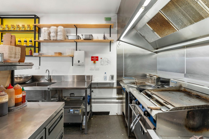 Takeaway & Dine-in for Sale Green Bay Auckland 