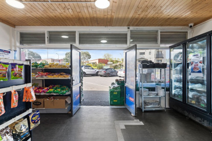 Superette or Hospitality Site for Sale Glen Innes Auckland