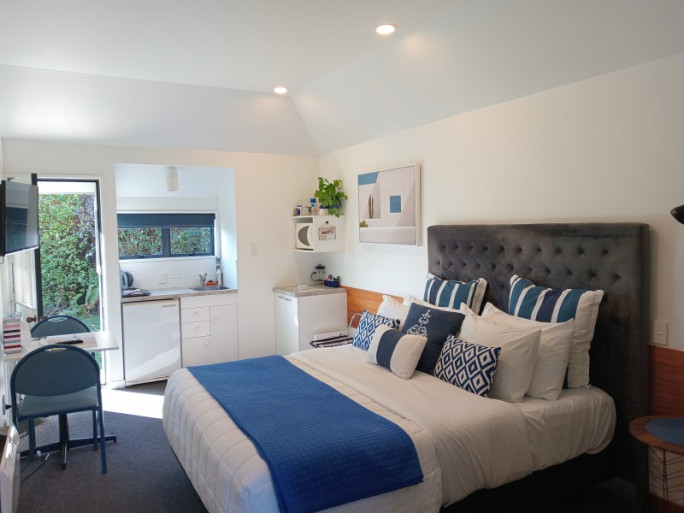 Modern Motel Complex for Sale Geraldine 