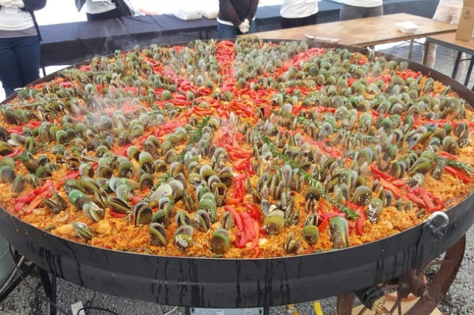 Paella Pan Business for Sale Selwyn