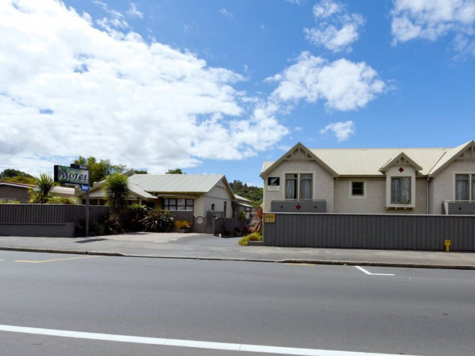16 Unit Motel for Sale George St Dunedin