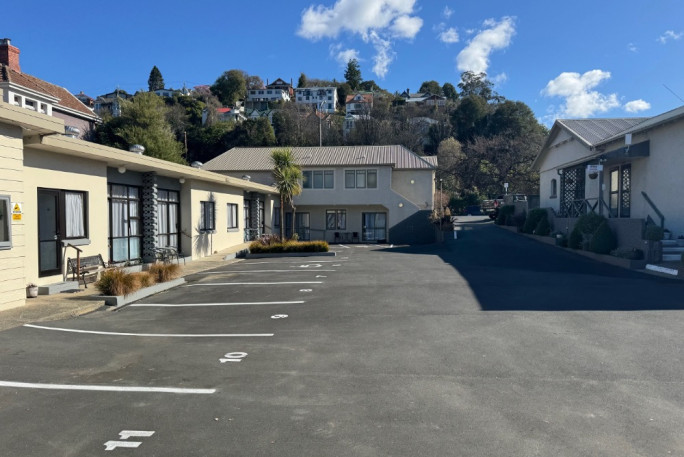 16 Unit Motel for Sale George St Dunedin