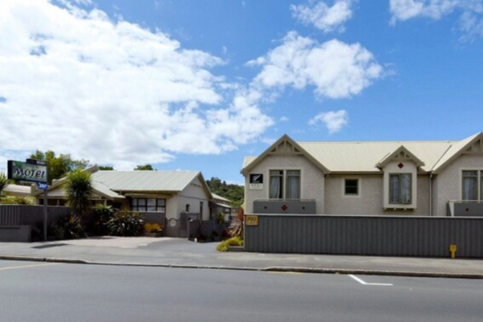 16 Unit Motel for Sale George St Dunedin 16 Unit Motel for Sale George St Dunedin