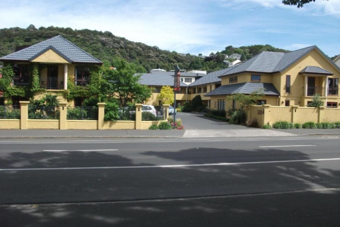 25 Unit Motel for Sale Central Dunedin 