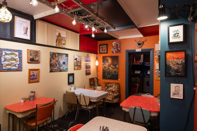 Cafe & Eatery Business Opportunity for Sale Central Dunedin 