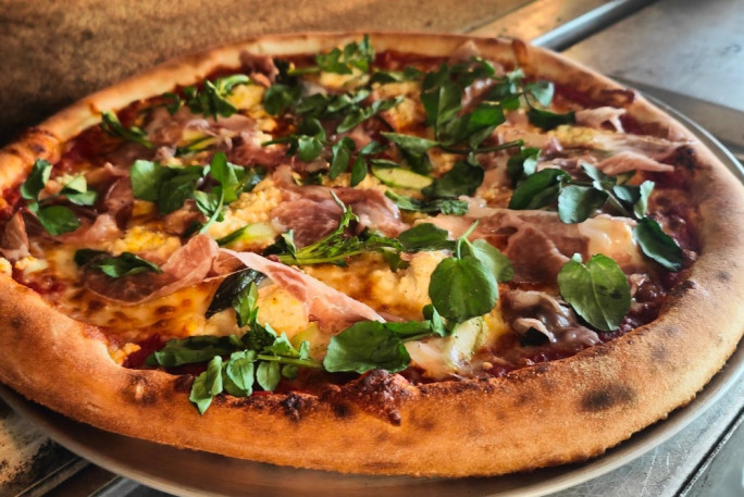 Pizza Joint for Sale New Plymouth Central 