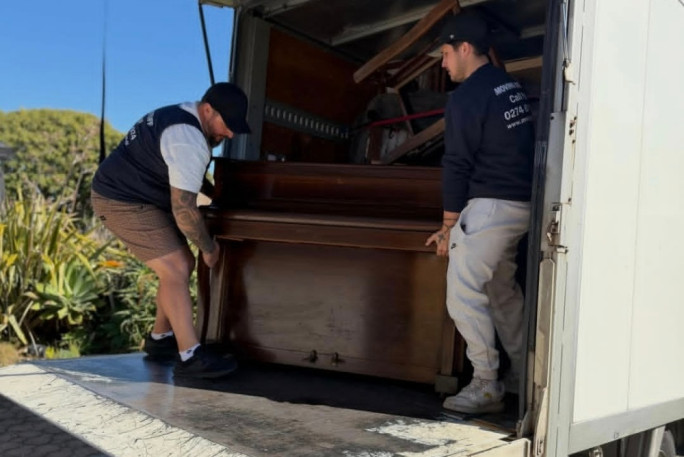 Furniture Removal Service Business for Sale Thames 