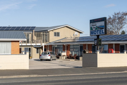 18 Unit Motel for Sale Balclutha Otago