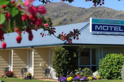 Large Motel Business Business for Sale Cromwell