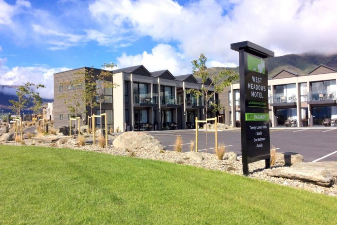 Luxury 20 Unit Motel for Sale Wanaka Otago