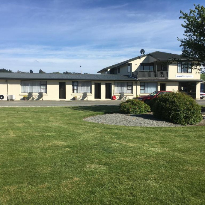 Motel Restaurant & Entertainment Venue for Sale Oamaru