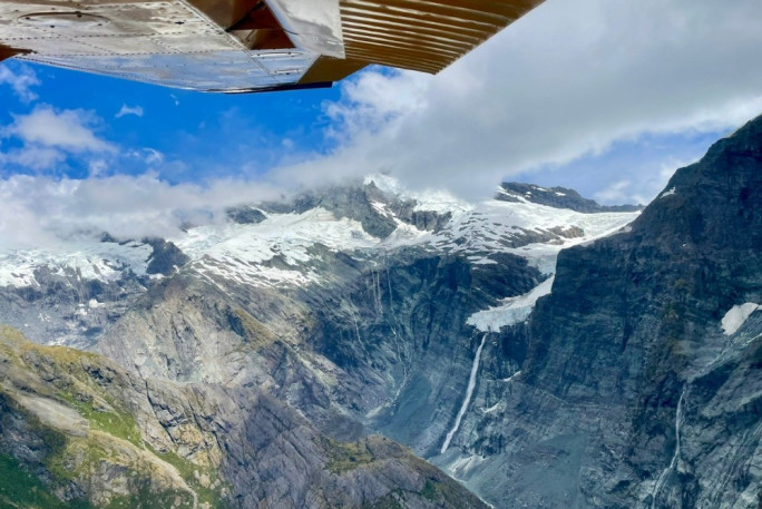 Established Aviation Business – Pilot Owner-Operator Opportunity (Confidential) Business for Sale Wanaka 