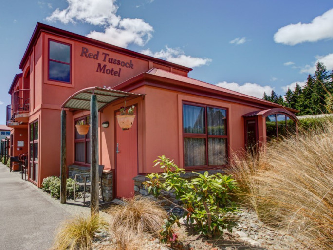 Lakefront Motel for Sale Te Anau 