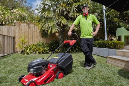 Lawn and Garden Services Franchise for Sale Papamoa