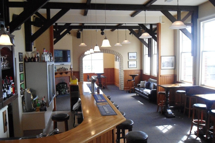 Country Hotel & Restaurant for Sale Waimate/ Studholme 