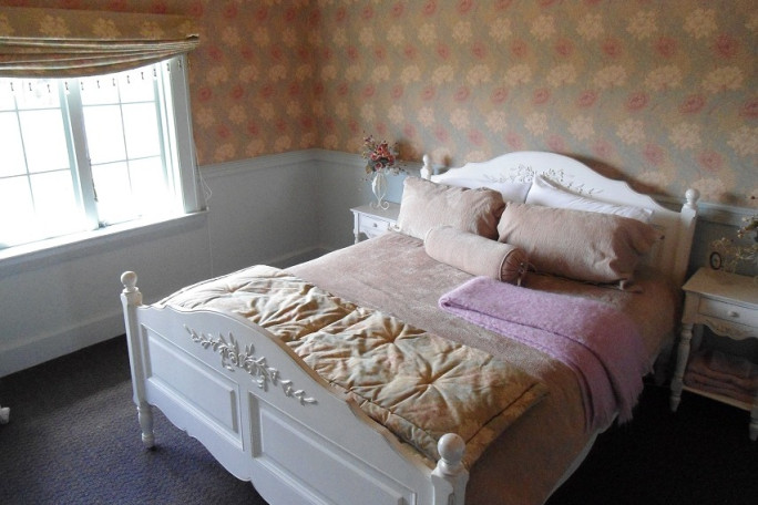 Country Hotel & Restaurant for Sale Waimate/ Studholme 