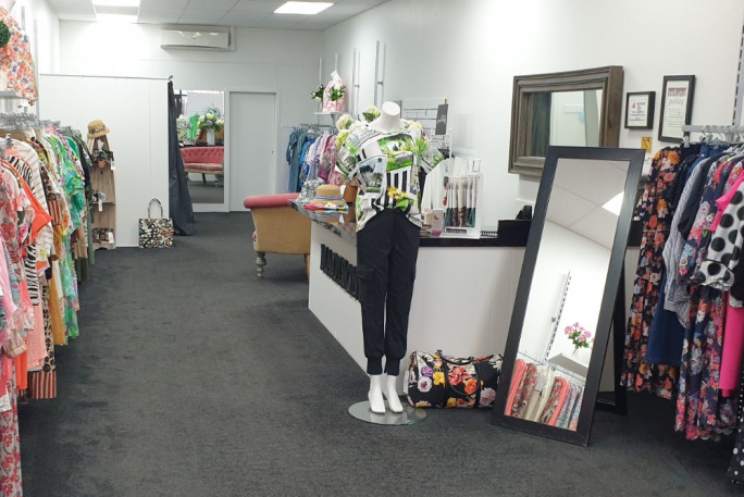 Women's Fashion Clothing Business for Sale Cambridge Women's Fashion Clothing Business for Sale Cambridge