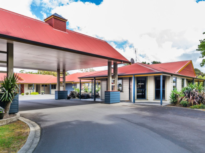 Oak Estate Motor Lodge Business for Sale Wairarapa