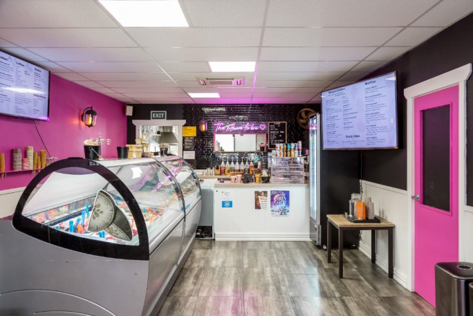 Unique Funky Cafe for Sale Greytown 