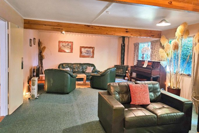 Adventure Mountain Lodge Business for Sale National Park Village, Ruapehu 