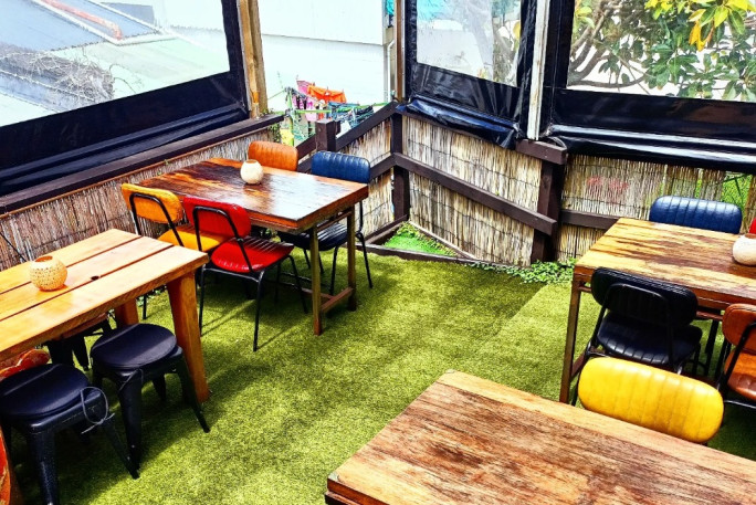 Suburban Lounge Bar & Eatery for Sale Hataitai Wellington 