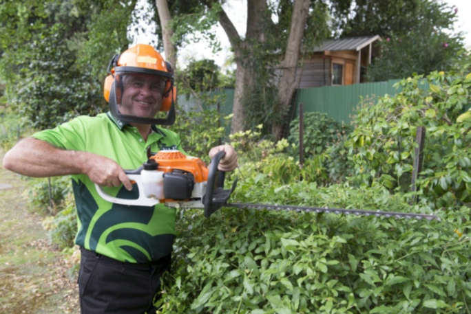 Lawnmowing & Gardening Franchise for Sale Riccarton 