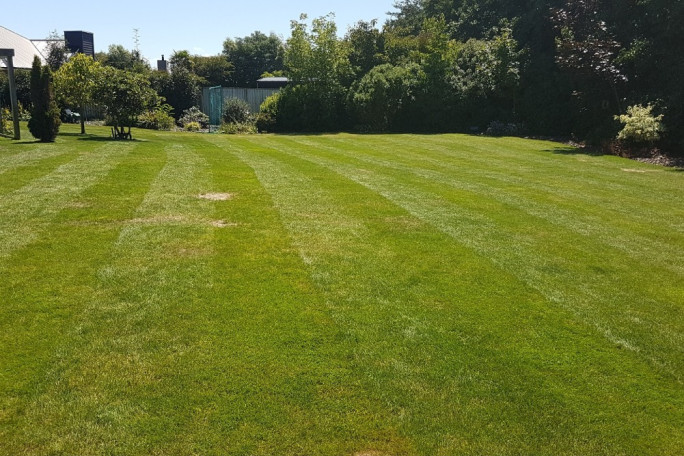 Lawn and Garden Services Franchise for Sale Rolleston