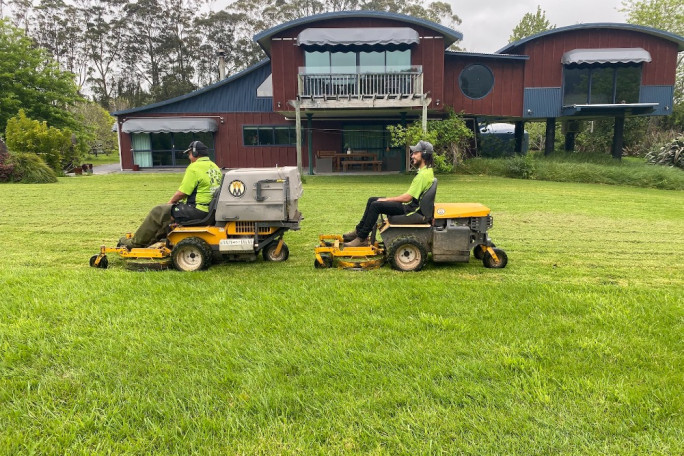 Lawn and Garden Services Franchise for Sale Bay of Islands