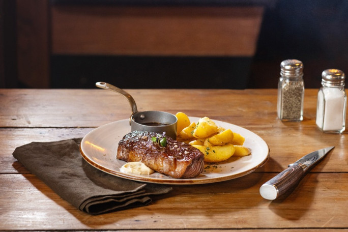 Restaurant and Bar Franchise for Sale Palmerston North